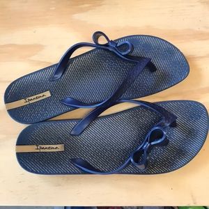 Ipanema cute bow sandals